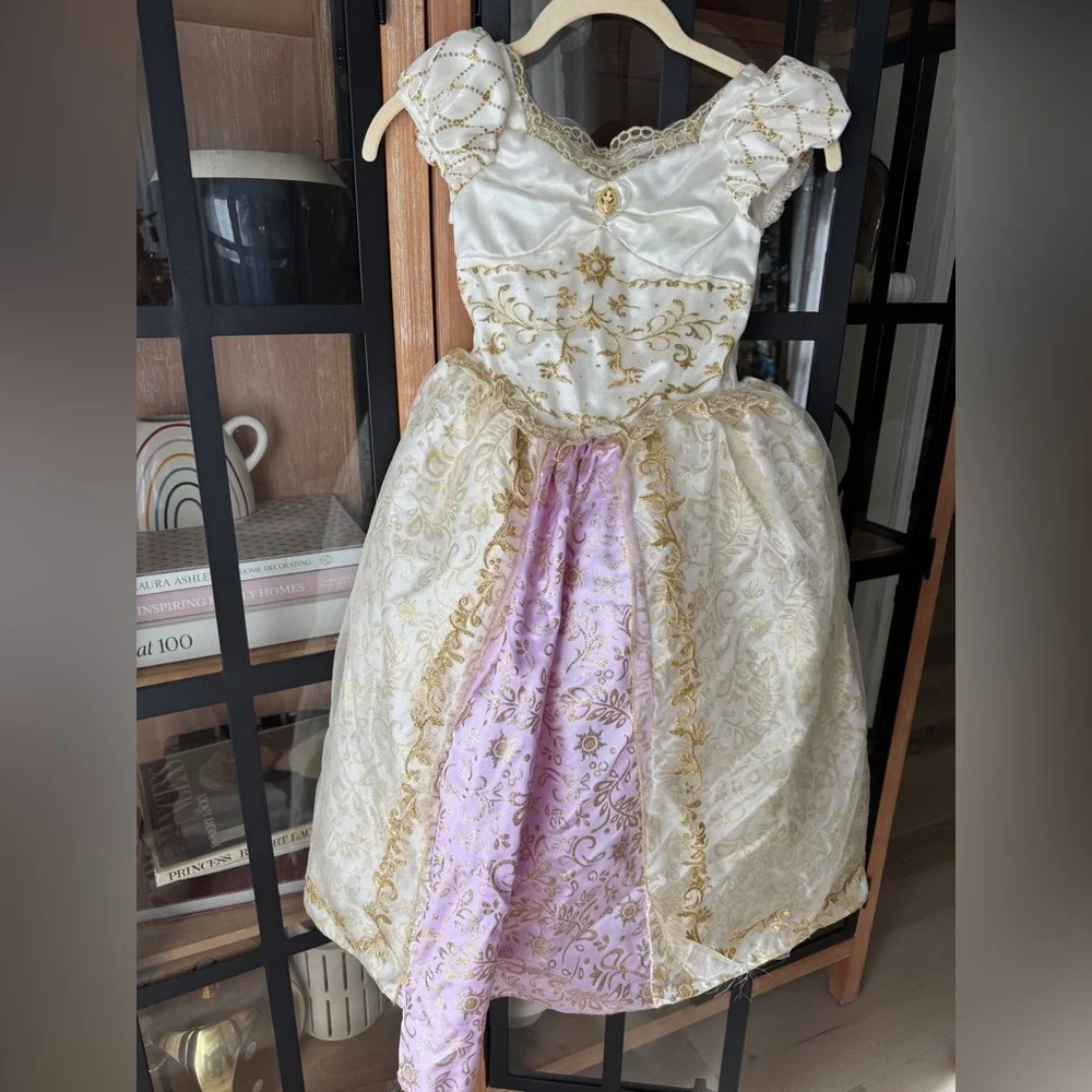 2012 Disney Store Tangled Ever After Rapunzel Wedding Dress Costume princess